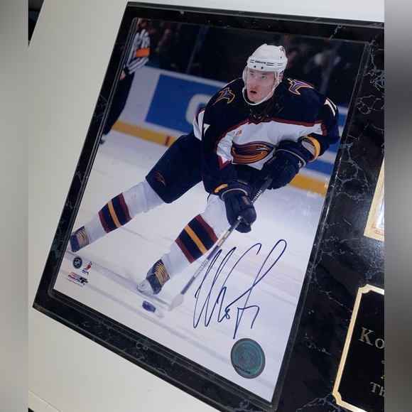 Ilya Kovalchuk Wooden Plaque with Autographed Photo, Atlanta Thrashers NHL - Picture 3 of 16